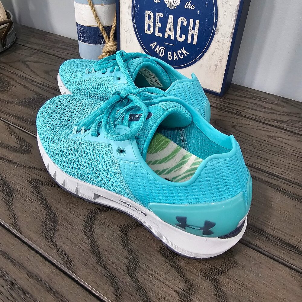 Under Armour HOVR Sonic Running Sneakers Womens Size 6